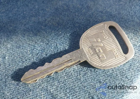 2005 Chevrolet Silverado 2500Hd Lt z USA, uszkodzony, nr VIN 1GCHK23205F948439